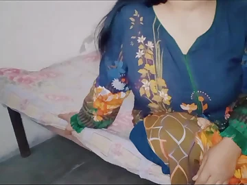 Sara Comme ci gets ungentle drilled in a steamy orgy