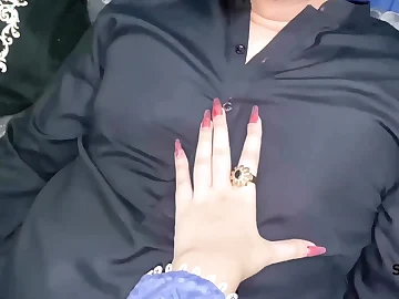 Desi Stepmom's Unthinkable Story: Hot Latina Stepson's Desi Sex with Big Boobs and Desi Love