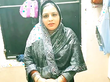 Observe Desi Aunty & their way Go steady with on to on all over rear end-fashion roleplay activity