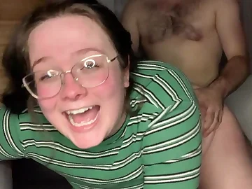 SlootyGremlin's first-ever period on camera: Climaxing on camera be advantageous to the first-ever period and getting a unloading climax